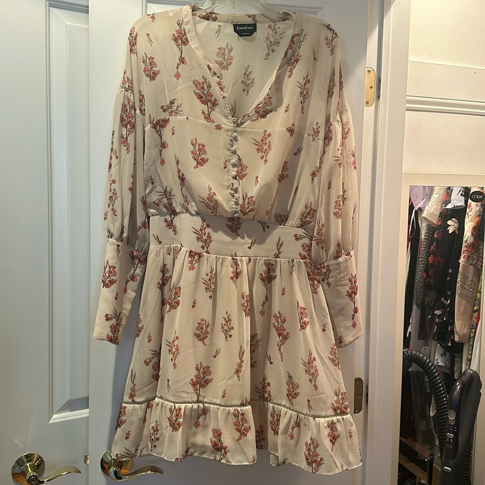 Bebe spring dress